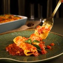 CANELONI DE FRANGO AO MOLHO BRANCO