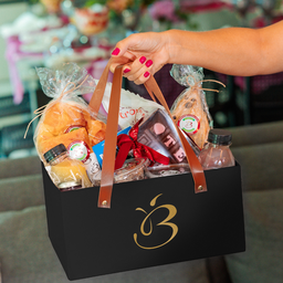 Box Café da manhã Gourmet - "Minha Mãe, merece!"